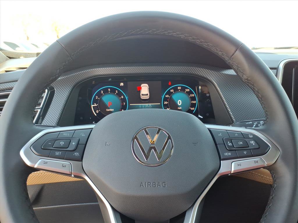 New 2026 Volkswagen Atlas Cross Sport SEL R-Line image 17