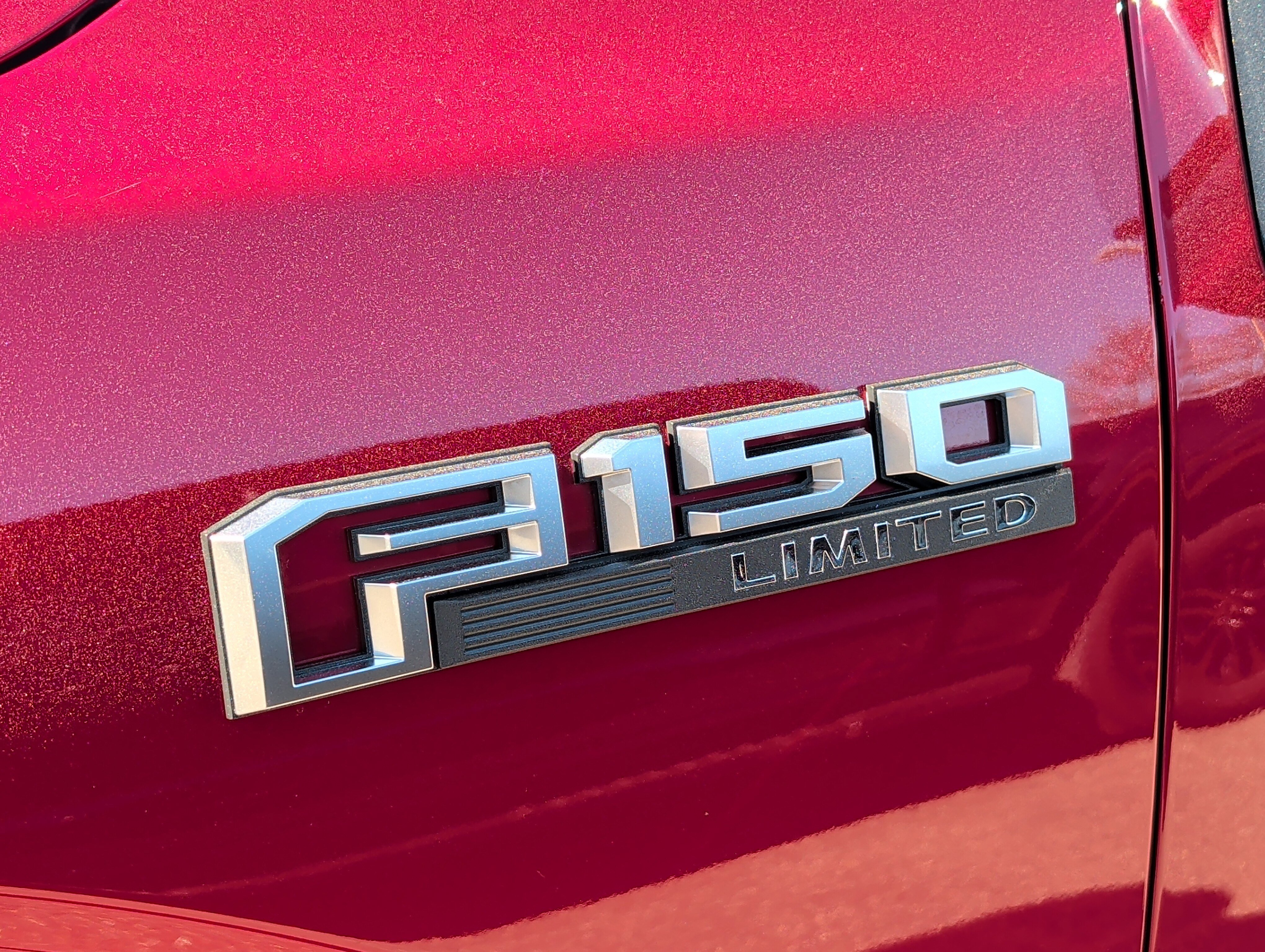 Used 2020 Ford F150 Limited AWD/4WD image 7