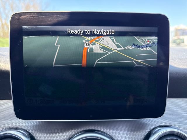 Used 2018 Mercedes-Benz GLA 250 4MATIC image 36