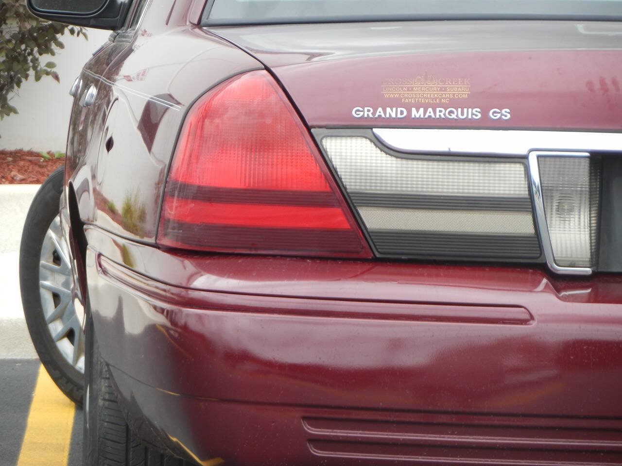 Used 2007 Mercury Grand Marquis GS RWD image 1