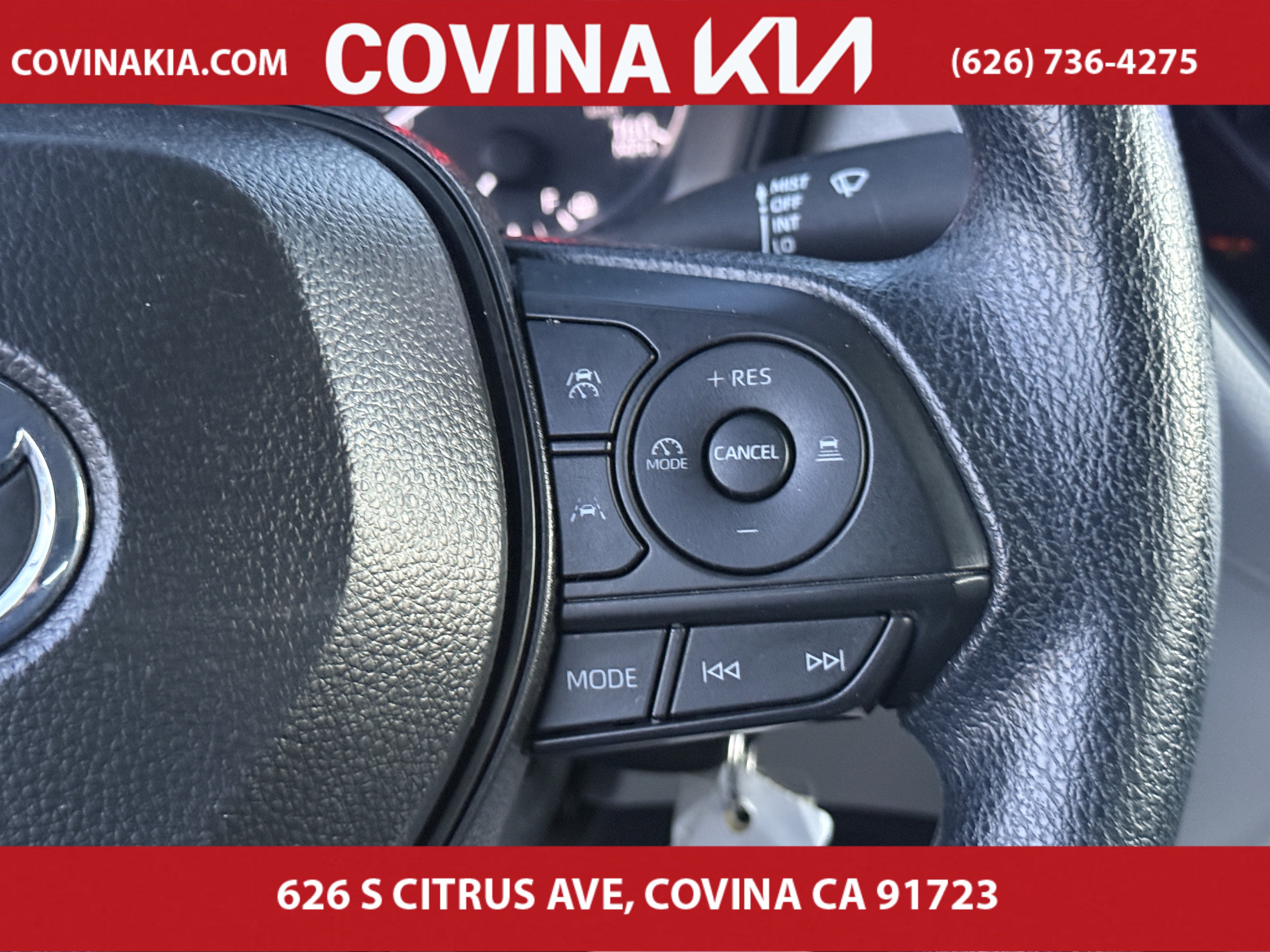 Used 2024 Toyota Corolla Cross L image 18