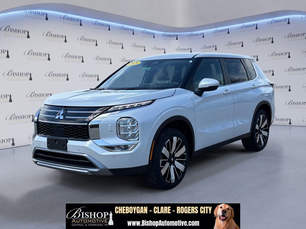 Used 2025 Mitsubishi Outlander AWD