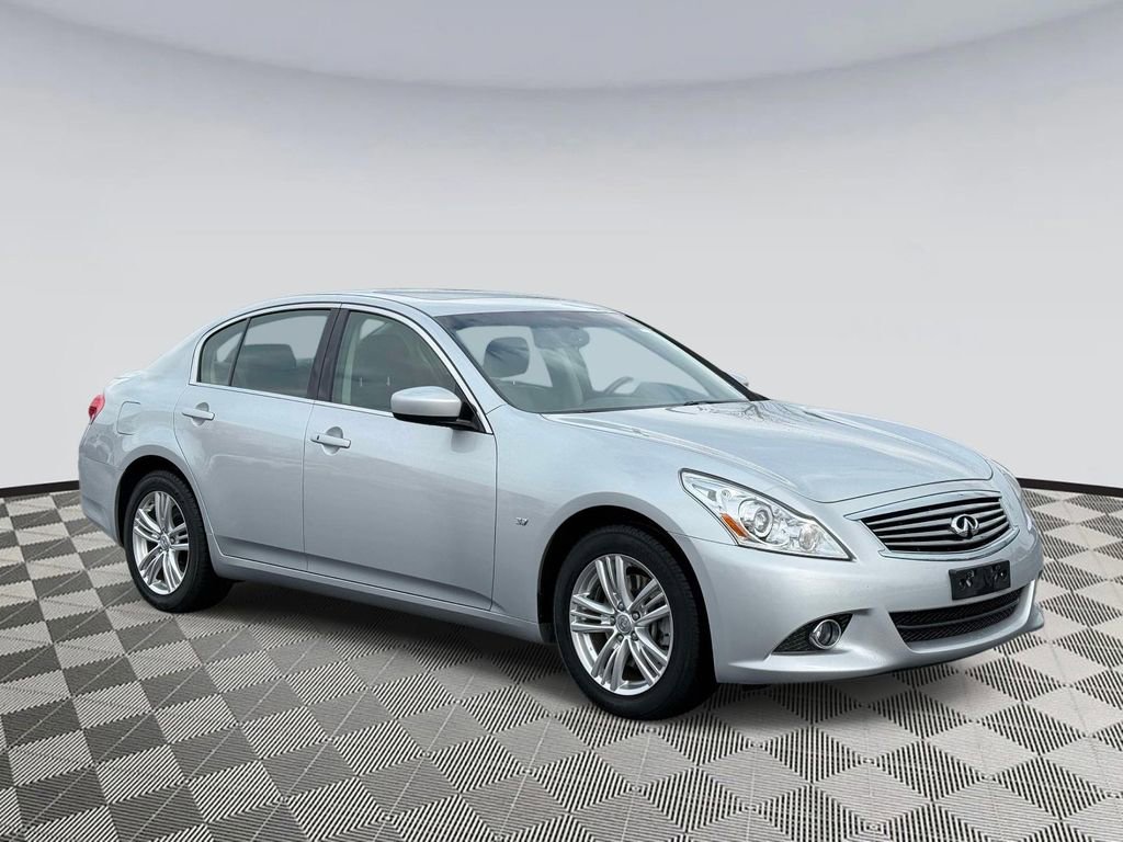 Used 2015 INFINITI Q40 AWD w/ Navigation Package