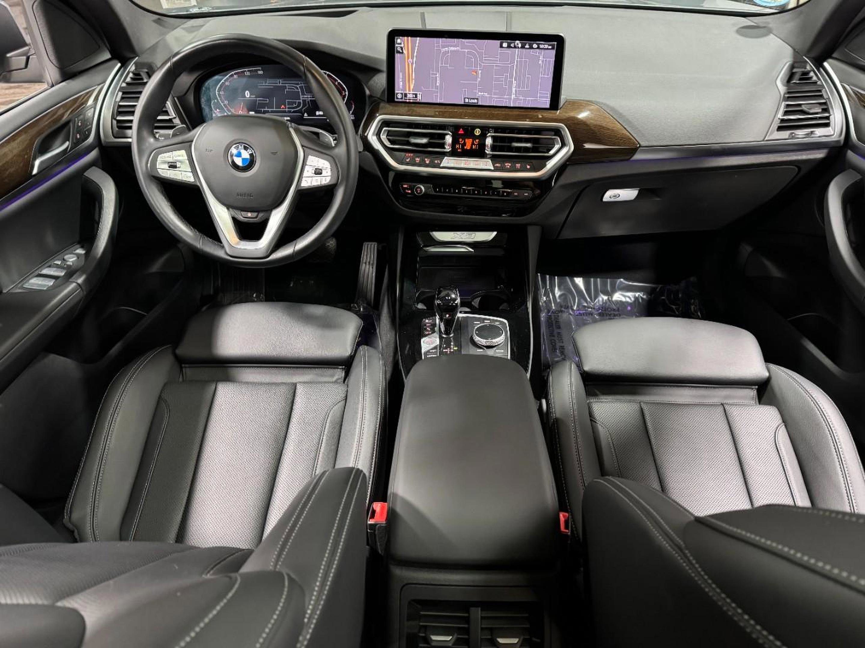 Used 2023 BMW X3 xDrive30i w/ Premium Package image 14