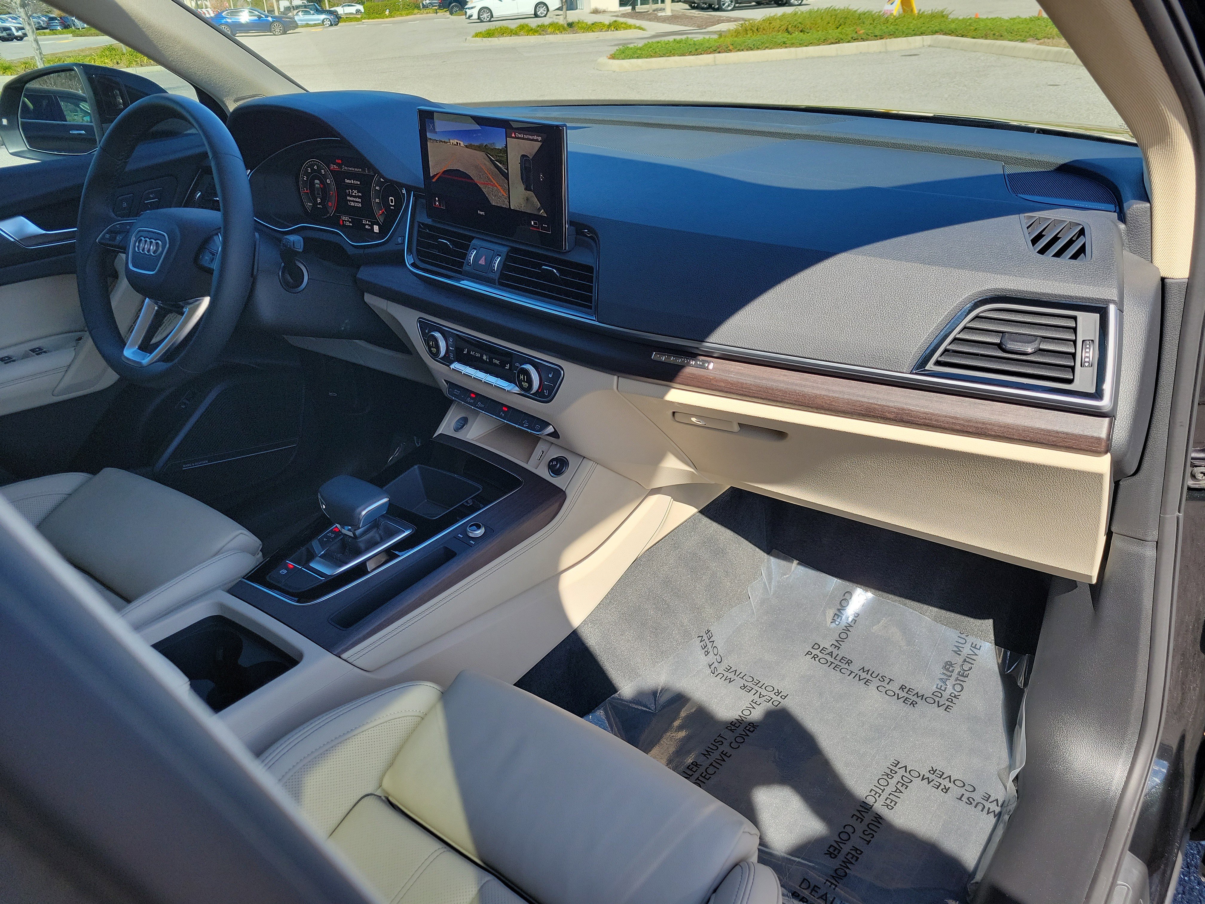 Used 2024 Audi Q5 2.0T Premium Plus image 12