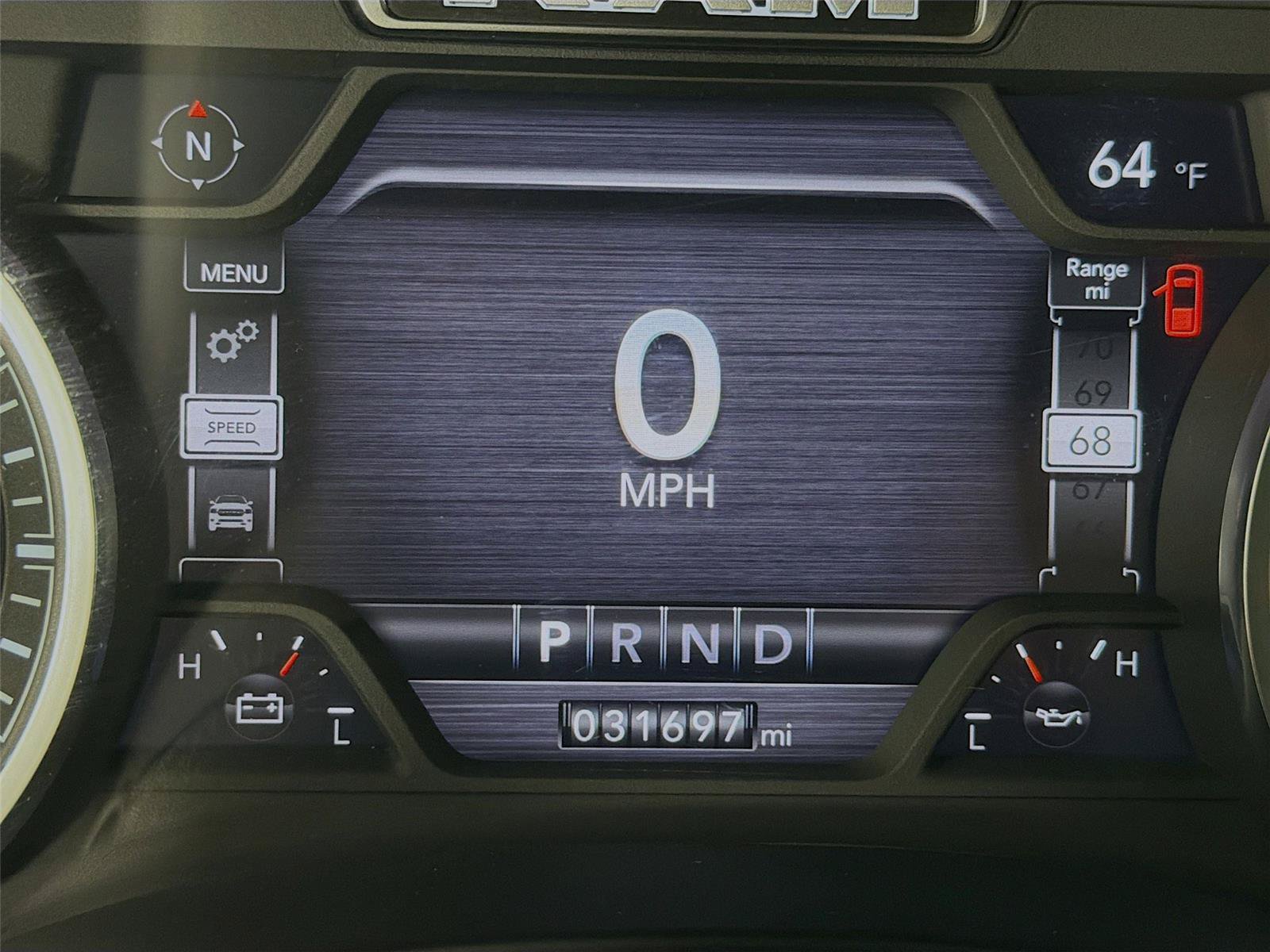 Used 2023 RAM 1500 Laramie AWD/4WD image 18