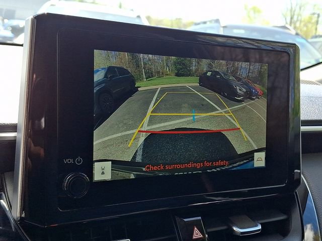 Used 2023 Toyota Corolla Cross XLE w/ Convenience Package AWD/4WD image 17