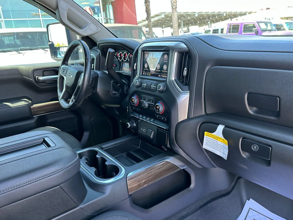 Used 2021 Chevrolet Silverado 1500 LT Trail Boss w/ Bed Protection Package AWD/4WD image 14