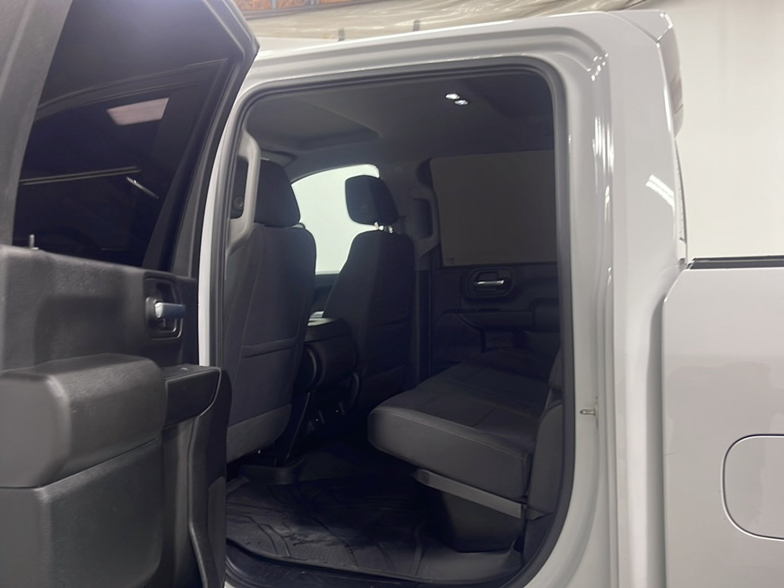 Used 2022 Chevrolet Silverado 3500 LT w/ Gooseneck/5TH Wheel Package AWD/4WD image 14