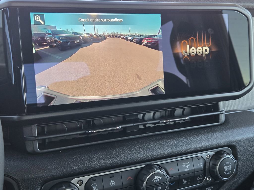 New 2026 Jeep Gladiator Sport S image 11