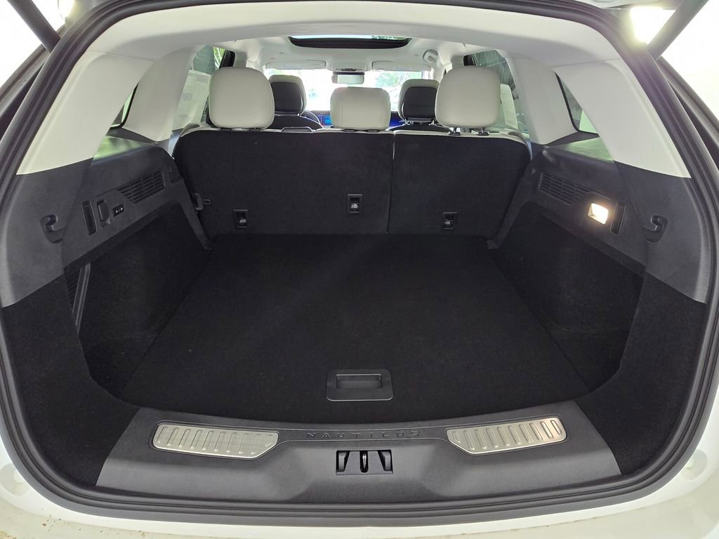 New 2026 Lincoln Nautilus Premier w/ Equipment Group 102A image 12