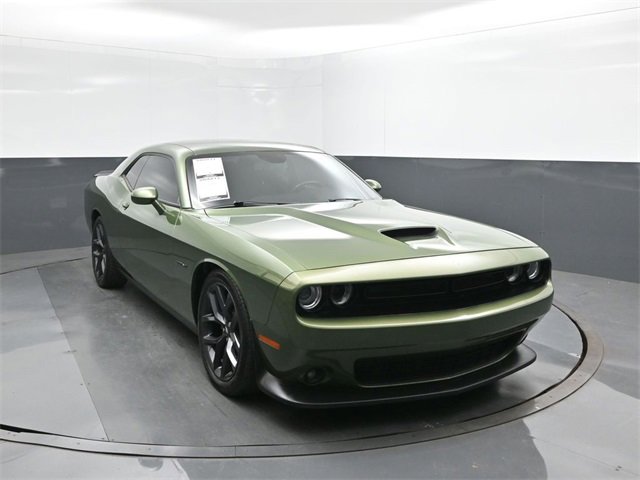 Used 2021 Dodge Challenger R/T w/ Blacktop Package image 22