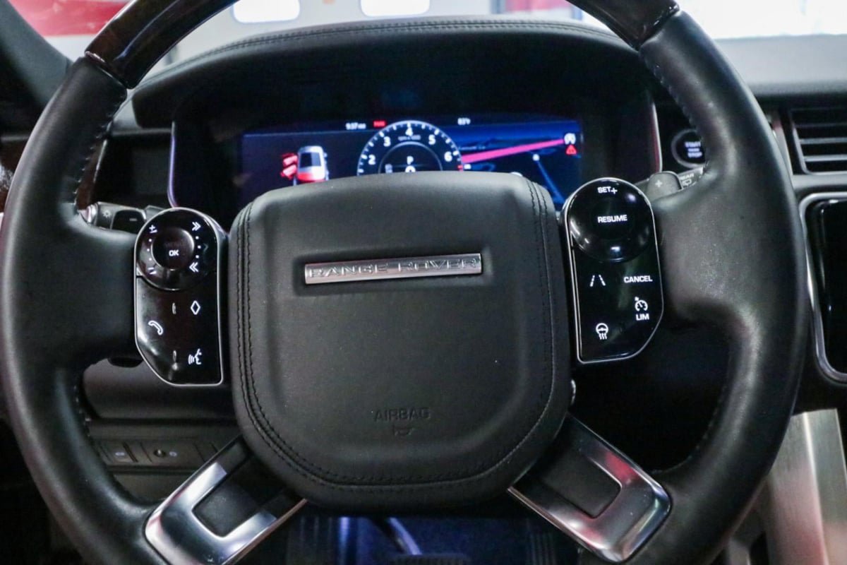 Used 2020 Land Rover Range Rover HSE AWD/4WD image 23