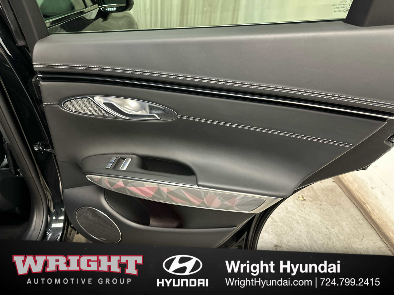 Certified 2025 Genesis GV70 3.5T Sport w/ Sport Advanced Package image 15