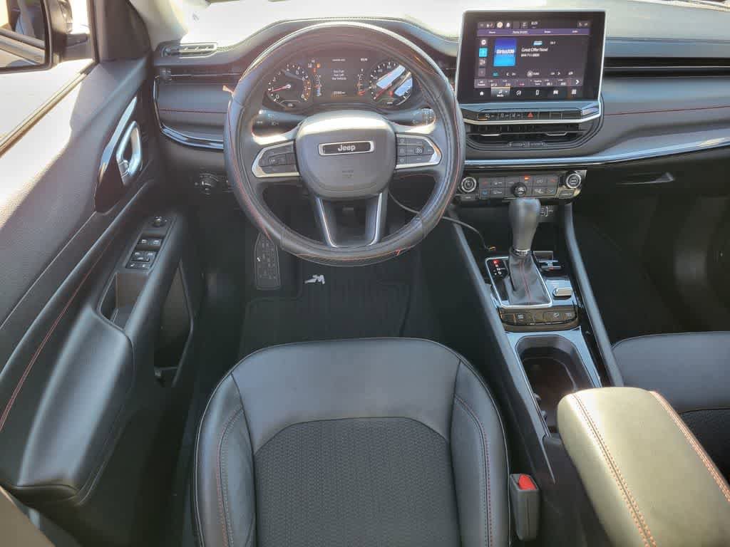 Used 2022 Jeep Compass Trailhawk w/ Trailhawk Convenience Group image 14