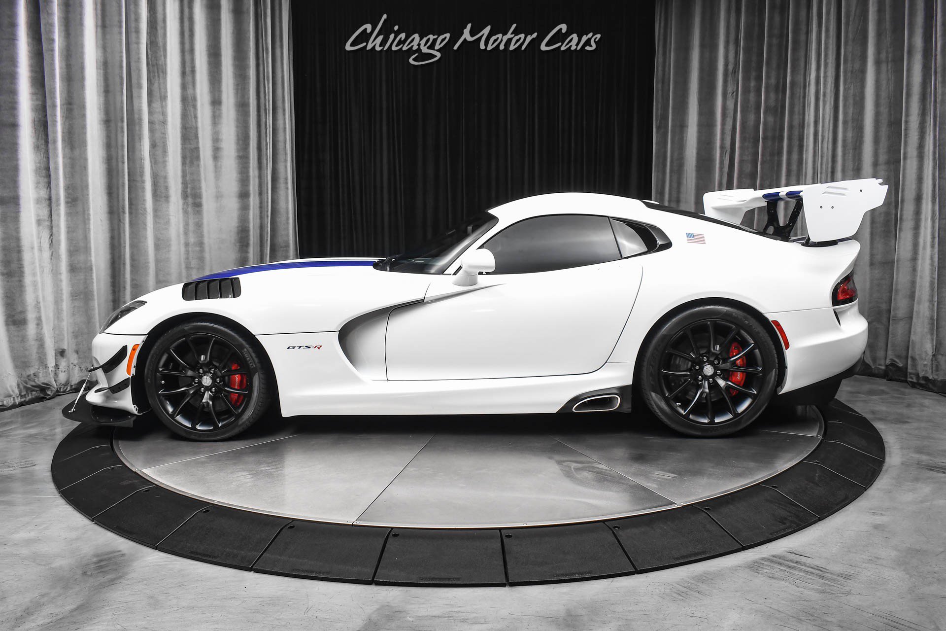 Used 2013 SRT Viper GTS w/ GTS Laguna Interior Pkg RWD image 29