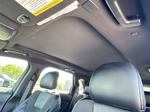 Used 2019 Ford Edge ST w/ Equipment Group 401A AWD/4WD image 21