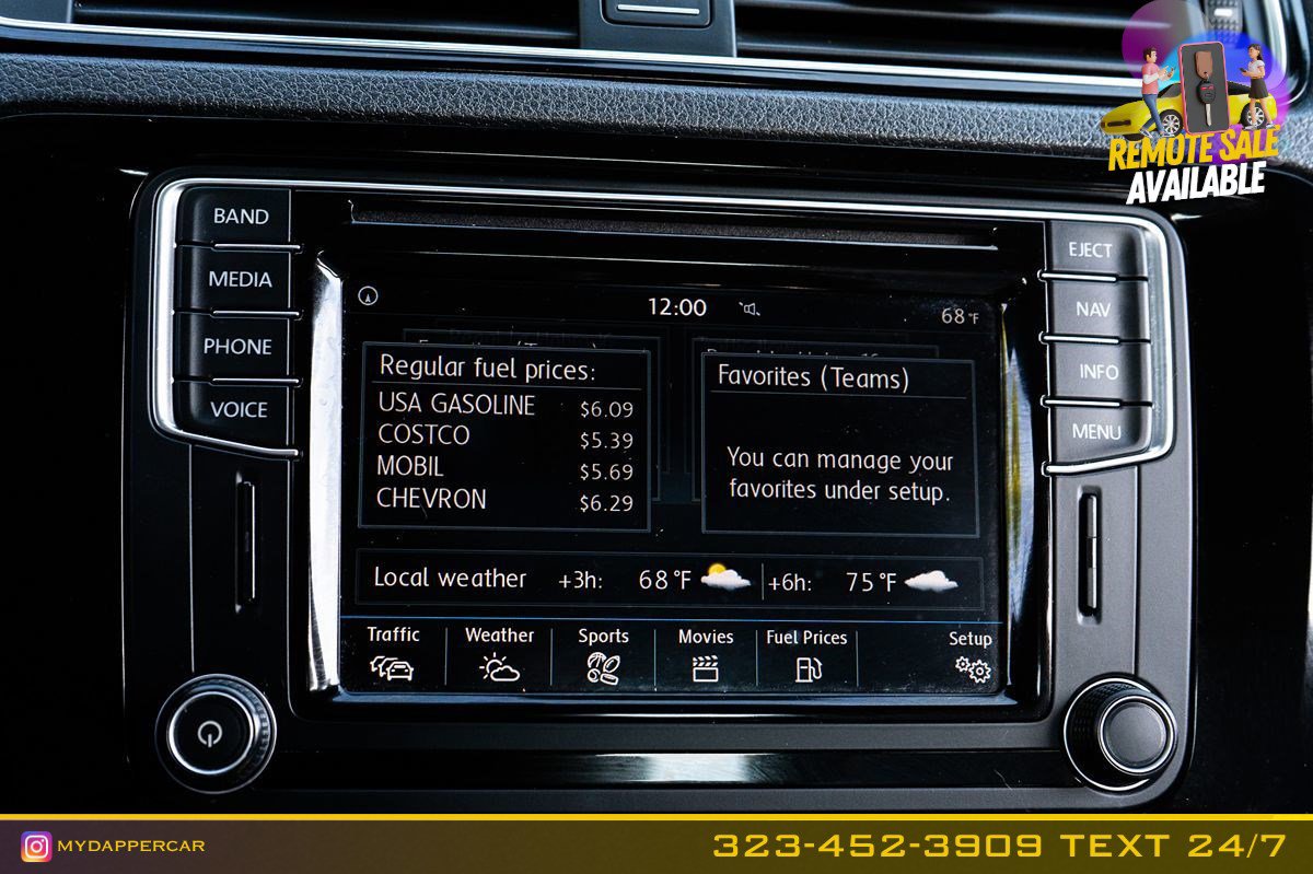 Used 2016 Volkswagen Jetta Sport image 32