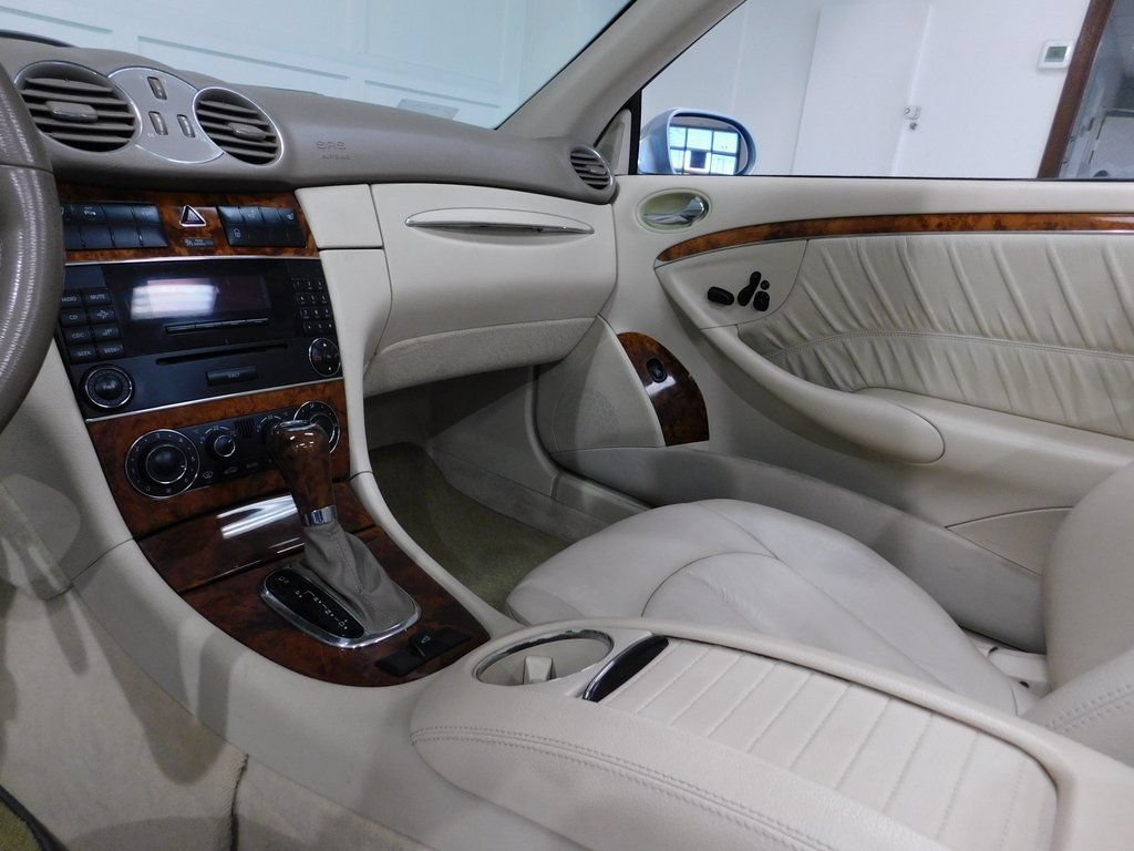 Used 2007 Mercedes-Benz CLK 350 Cabriolet image 58