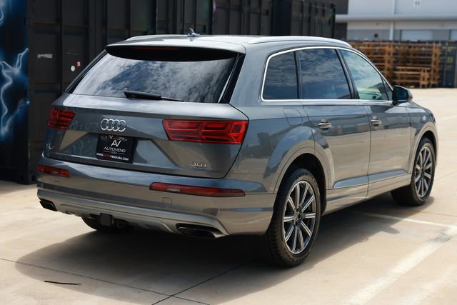 Used 2018 Audi Q7 3.0T Prestige w/ Prestige Package AWD/4WD image 14