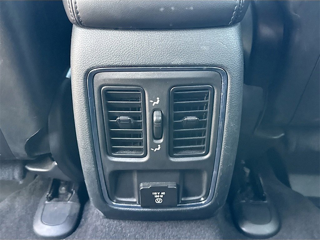 Used 2022 Jeep Grand Cherokee Laredo X image 25