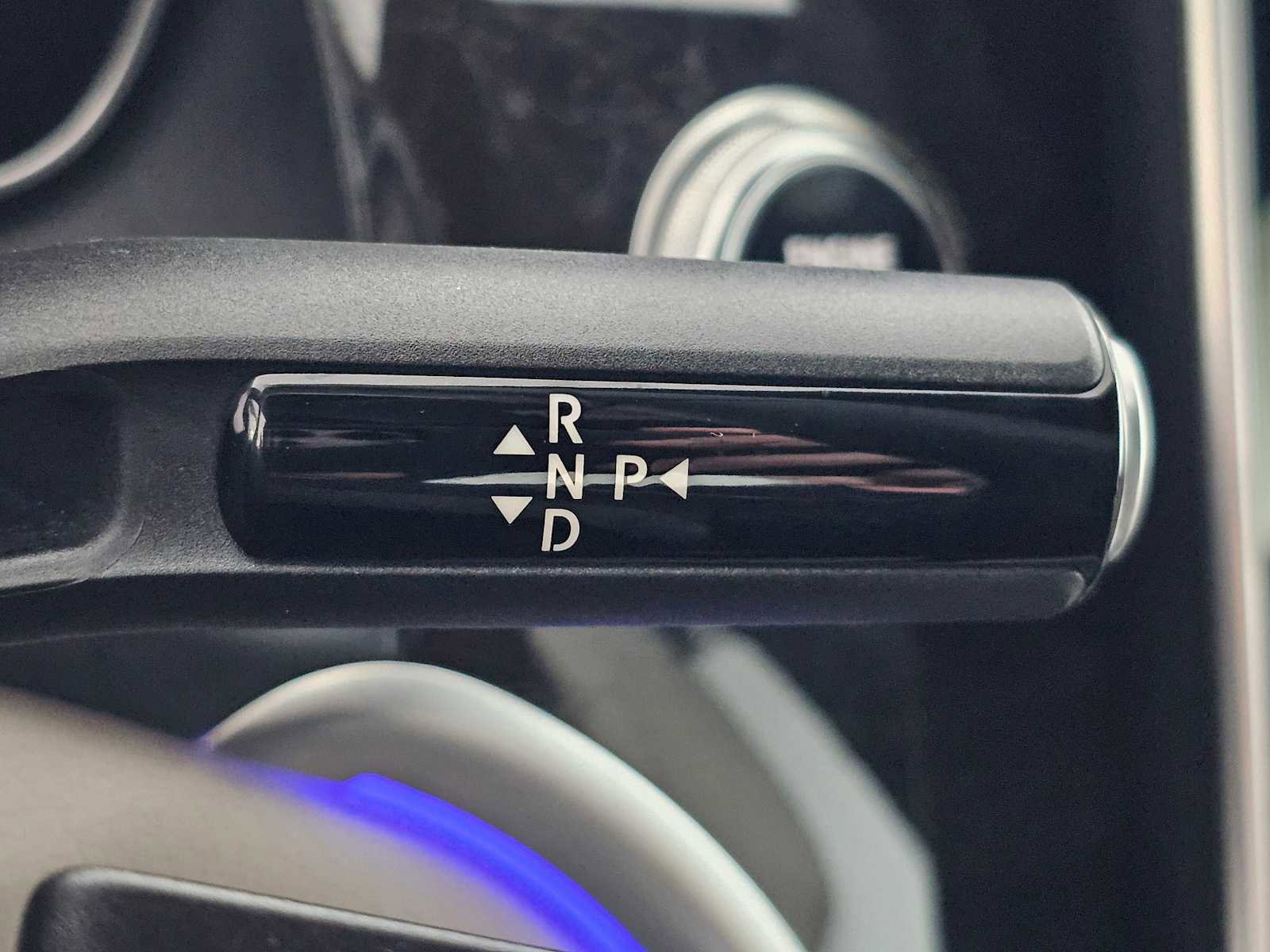 Certified 2025 Mercedes-Benz GLC 300 image 32