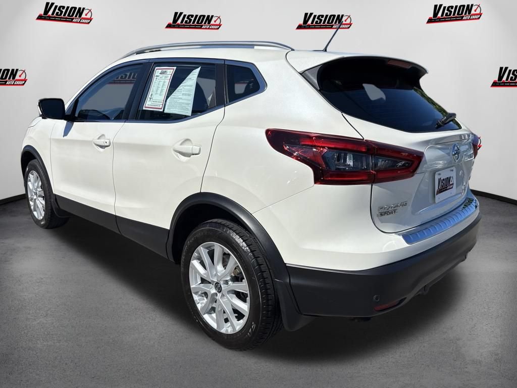 Used 2022 Nissan Rogue Sport SV w/ Technology Package AWD/4WD image 8