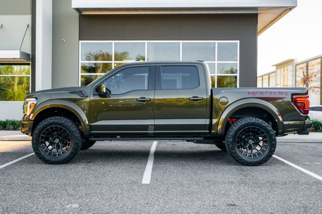 Used 2025 Ford F150 Raptor image 6