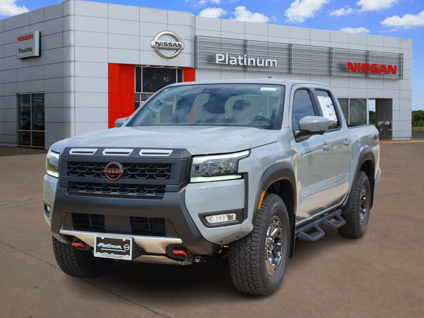 New 2026 Nissan Frontier PRO-4X w/ Pro-4x Convenience Package image 2