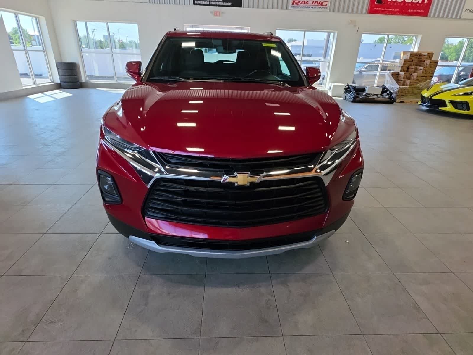 Used 2019 Chevrolet Blazer LT FWD image 3
