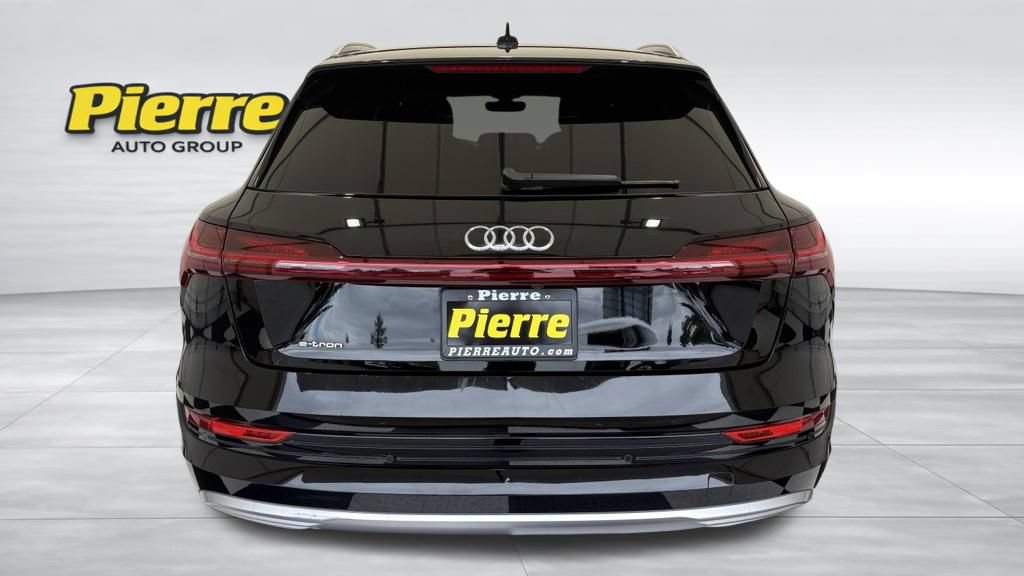 Used 2019 Audi e-tron Prestige AWD/4WD image 3