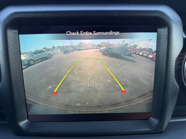 Used 2021 Jeep Wrangler Unlimited Sahara AWD/4WD image 25