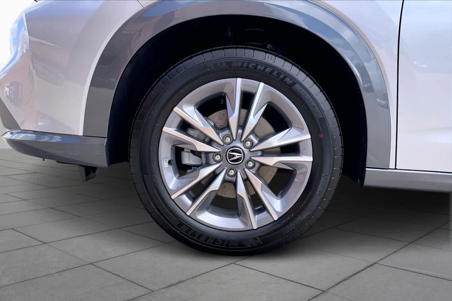 New 2026 Acura ADX FWD image 9