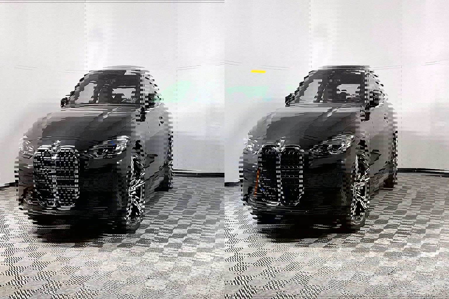 Certified 2024 BMW 430i xDrive Coupe w/ Convenience Package image 2