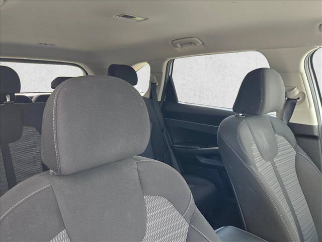 Used 2021 Kia Sorento LX FWD image 13