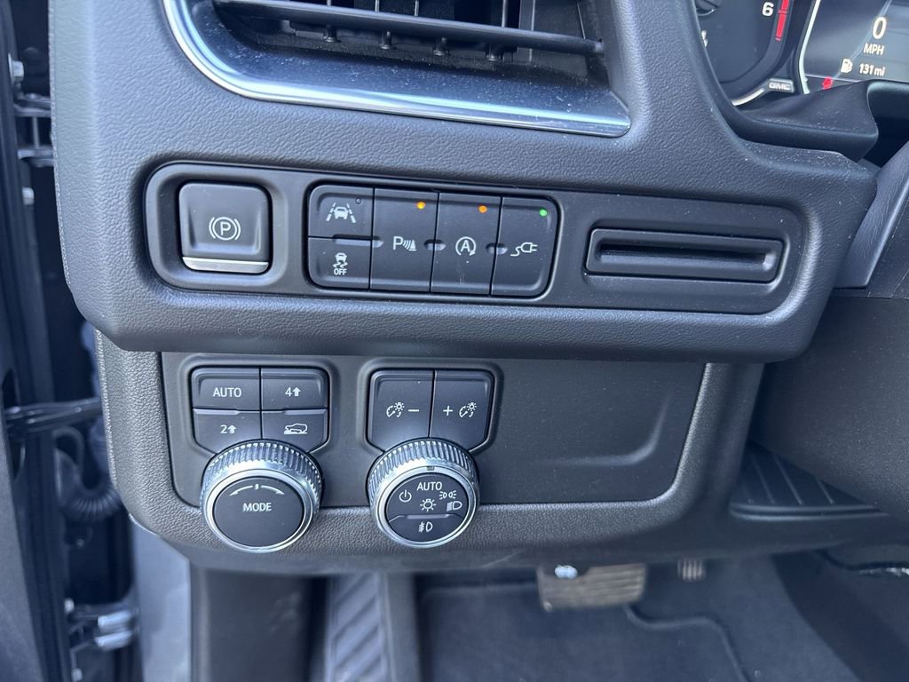 Certified 2021 GMC Yukon SLT w/ SLT Luxury Package image 17