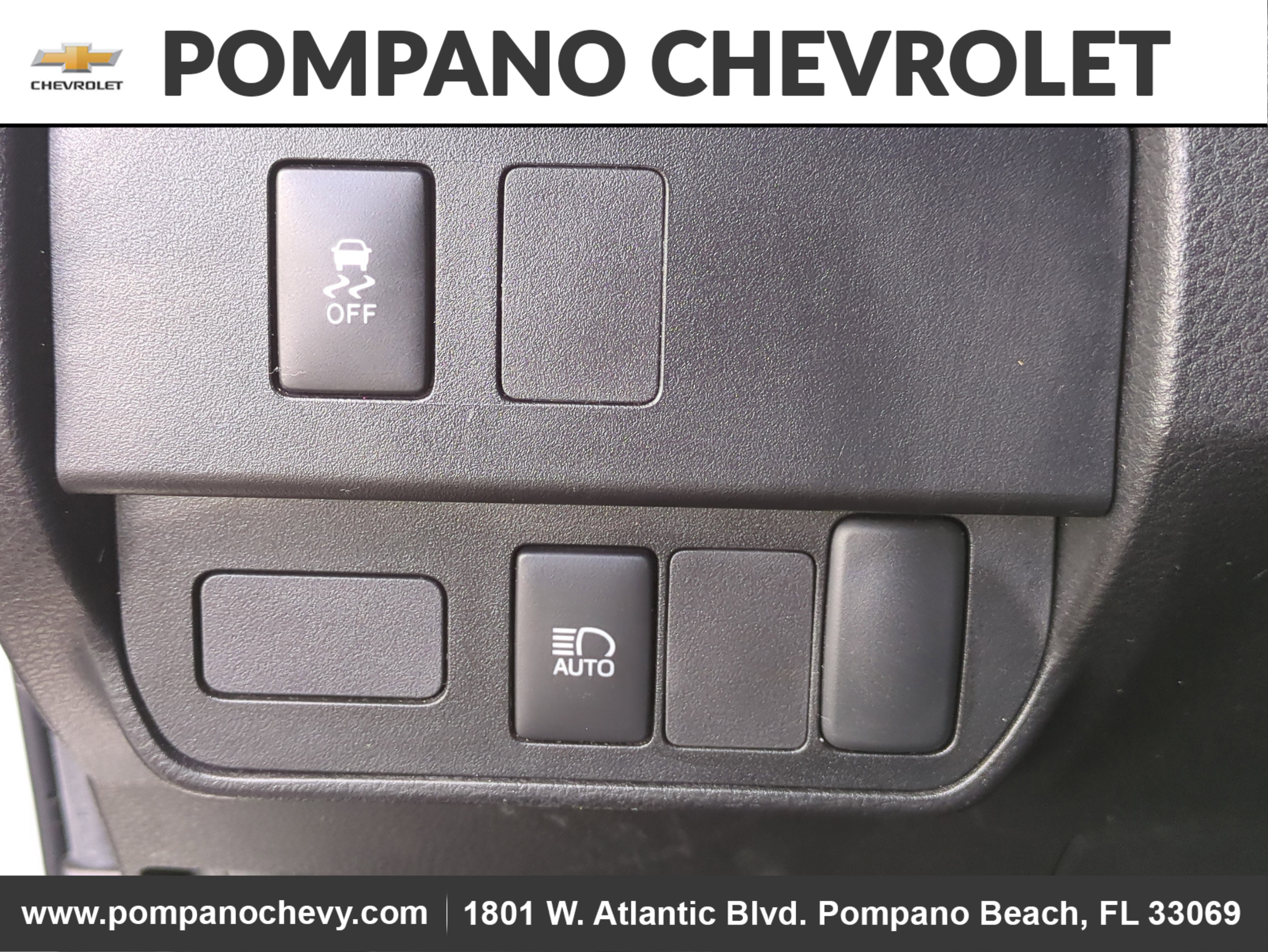 Used 2023 Toyota Tacoma SR image 22