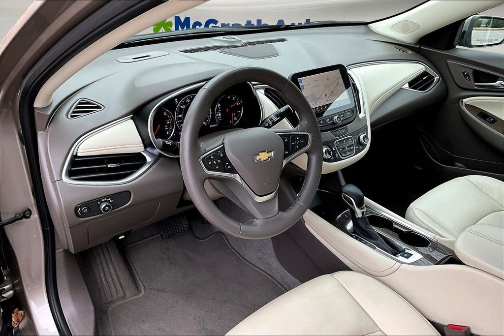 Used 2024 Chevrolet Malibu LT image 16