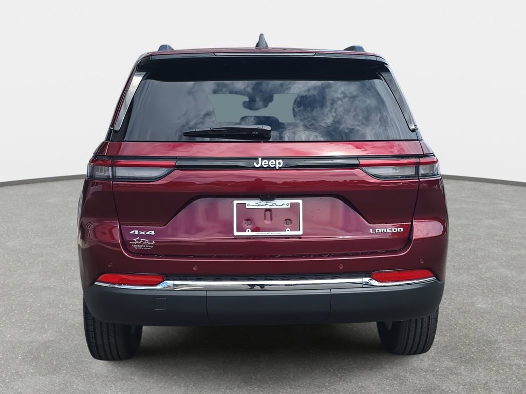 New 2025 Jeep Grand Cherokee Laredo AWD/4WD image 6
