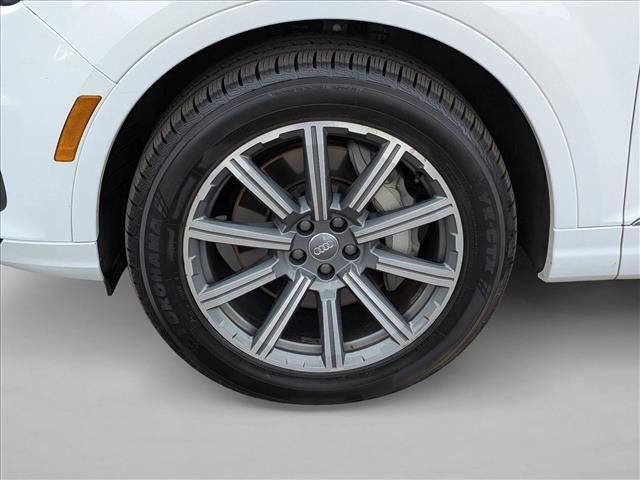 Used 2018 Audi Q7 3.0T Premium Plus w/ Premium Plus Package AWD/4WD image 9