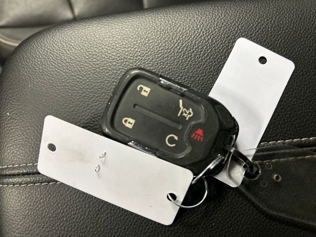 Used 2018 GMC Terrain Denali w/ Comfort Package image 19