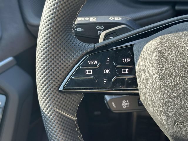 Used 2025 Audi SQ5 Premium Plus AWD/4WD image 24