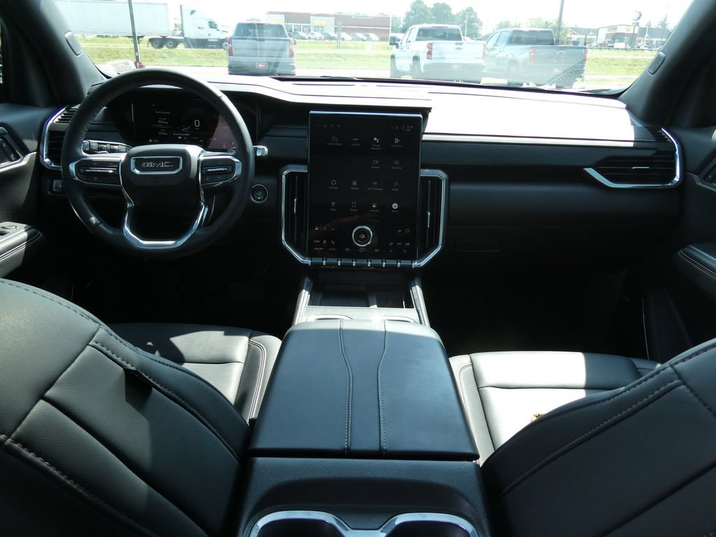 Certified 2025 GMC Acadia Elevation w/ Elevation Premium Package FWD image 23