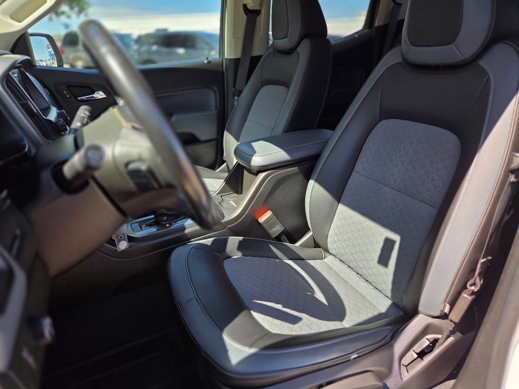 Used 2020 Chevrolet Colorado Z71 image 14