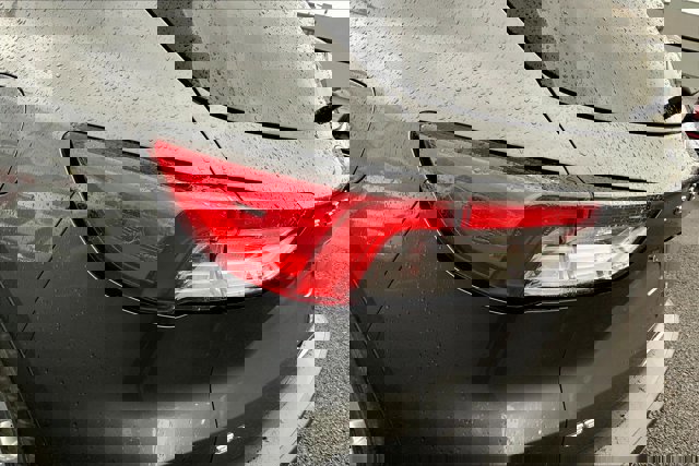 Used 2022 Ford Escape SE w/ Convenience Package image 28