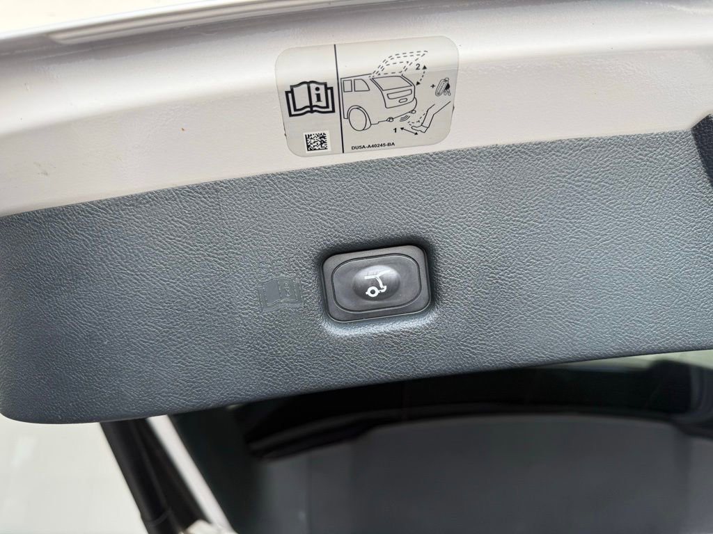 Used 2019 Lincoln Nautilus Reserve image 62