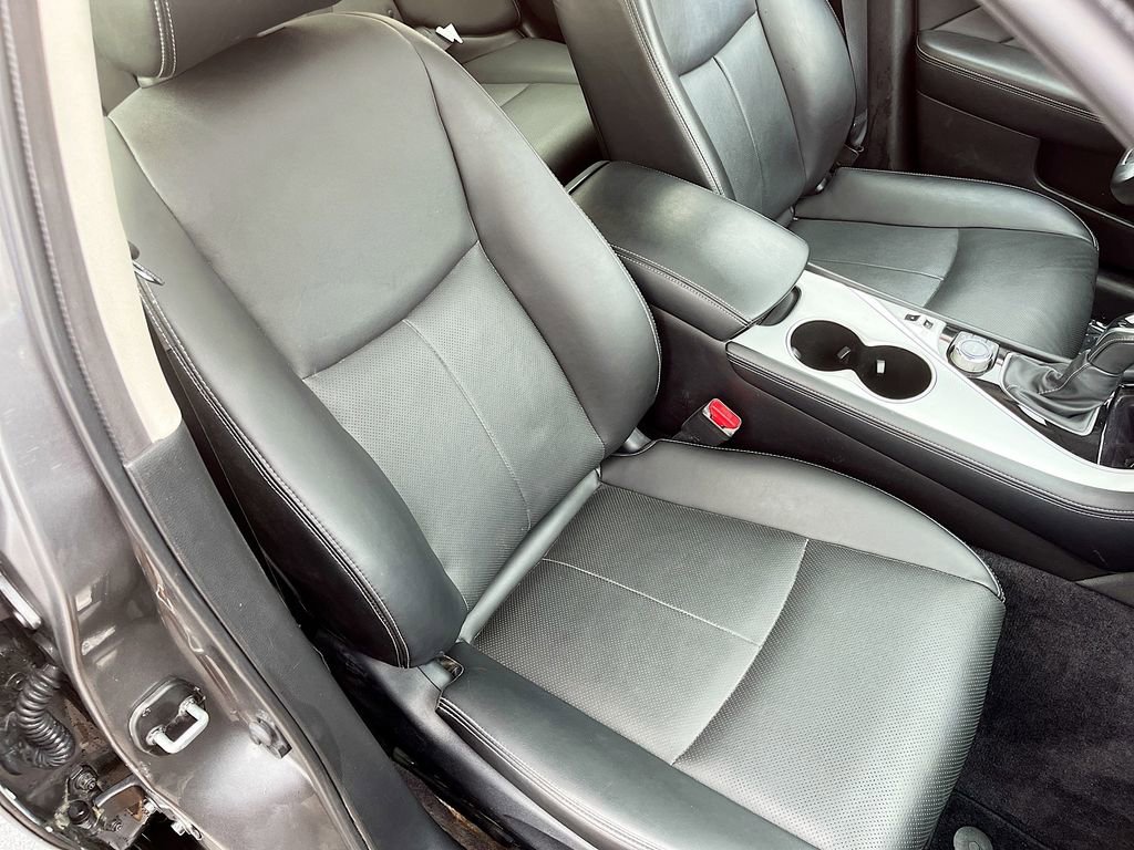 Used 2024 INFINITI Q50 Luxe w/ Cargo Package AWD/4WD image 28