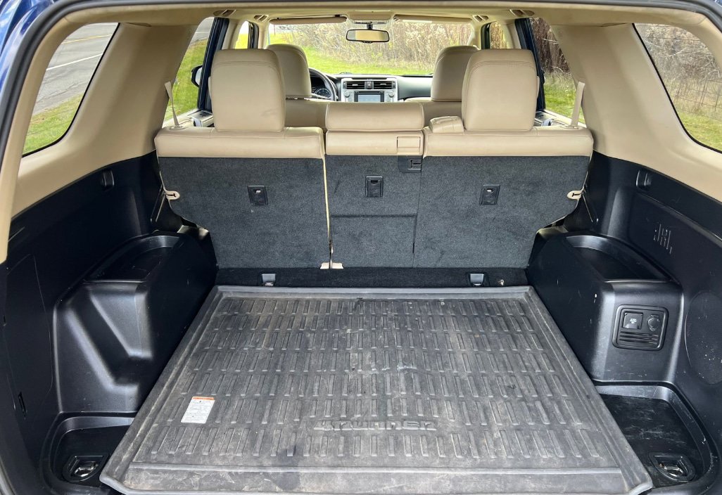 Used 2019 Toyota 4Runner Limited AWD/4WD image 7