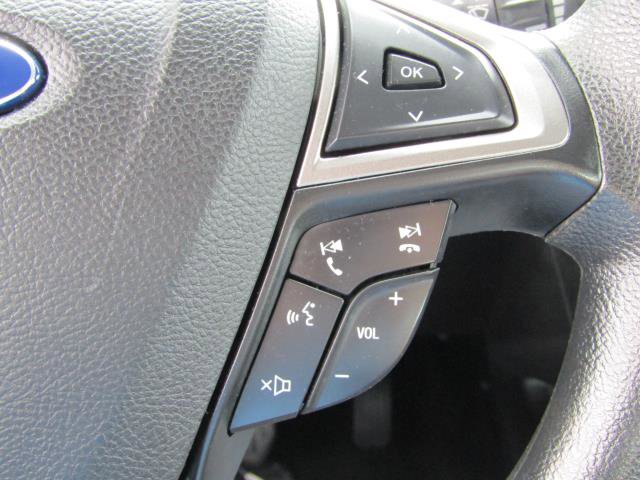 Certified 2017 Ford Fusion SE FWD image 20