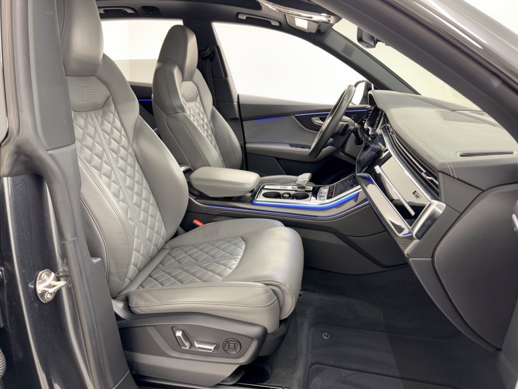 Used 2023 Audi SQ8 Prestige AWD/4WD image 30